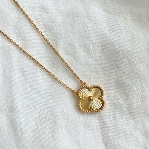 Vintage Alhambra Pendant Necklace